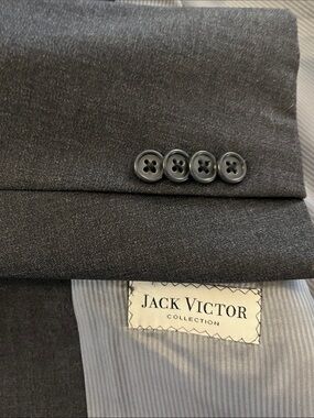 Jack Victor Men's Charcoal Gray Two-Button Tailored Blazer EUC, like new
